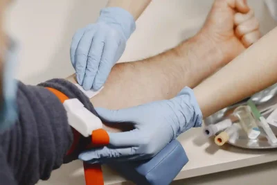 AGORA É LEI! Paraíba ganha iniciativa para ampliar doações de sangue, leite e medula óssea