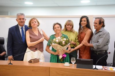 ALPB homenageia escritora Lindalva Alves Maia em sessão especial