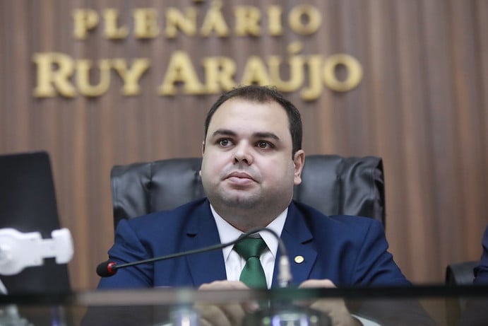 Roberto Cidade afirma que sua reeleição está dentro das regras definidas pelo próprio Supremo