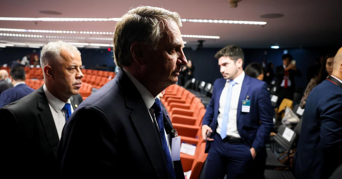 Bolsonaro vira réu por unanimidade. Conheça o voto de cada ministro