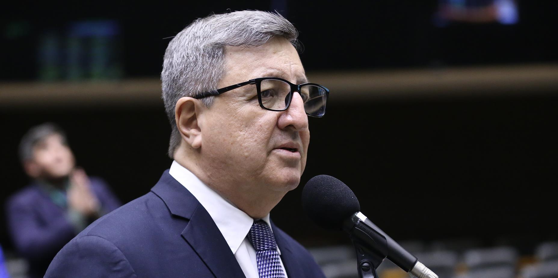 Câmara aprova extensão de prazo para restos a pagar até 2026