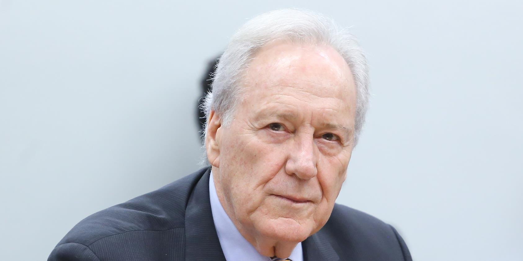 Câmara dos Deputados convoca ministros para audiências públicas