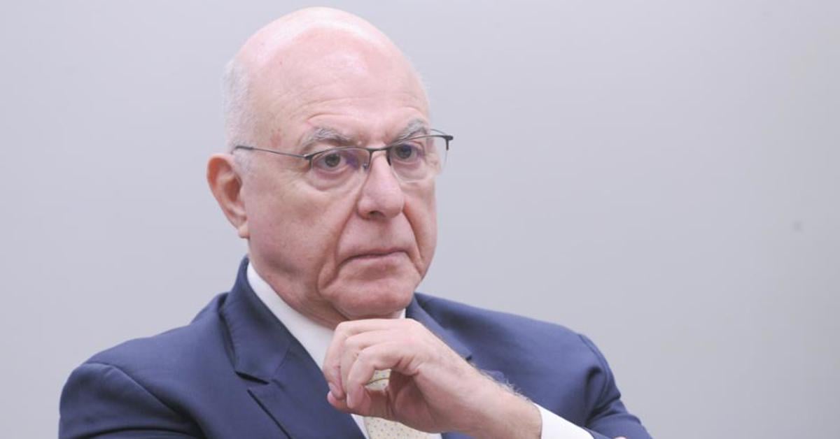 Carlos Fávaro se isolou, diz vice da Frente Parlamentar do Agro