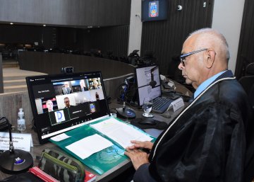 Vice-presidente presidiu a sessão do Conselho da Magistratura