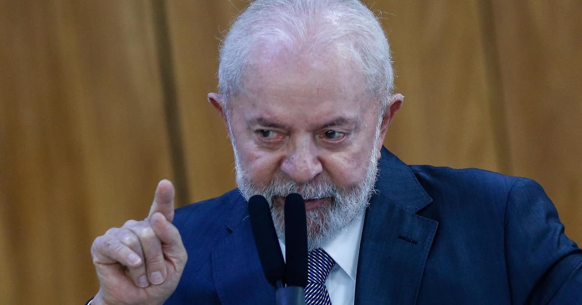 É “visível” que Bolsonaro tentou dar golpe de Estado, diz Lula