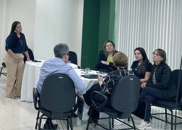 Equipe da Coinju participa de oficina na Esma