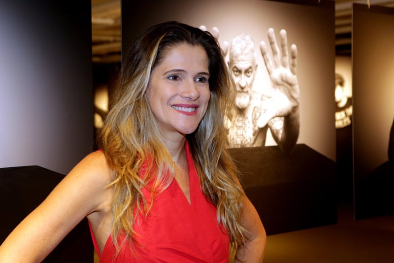 A atriz Ingrid Guimarães.