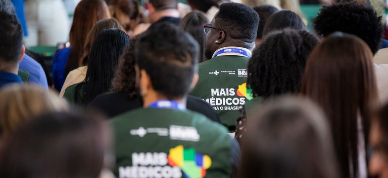 Ministério da Saúde anuncia expansão do Mais Médicos e integração com atendimento especializado