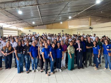 Juiz faz palestra sobre drogas em escola de Rio Tinto