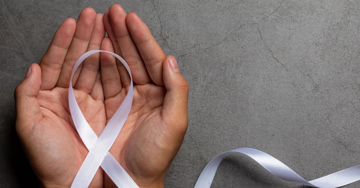 Projeto garante transferência a universitário em tratamento de câncer