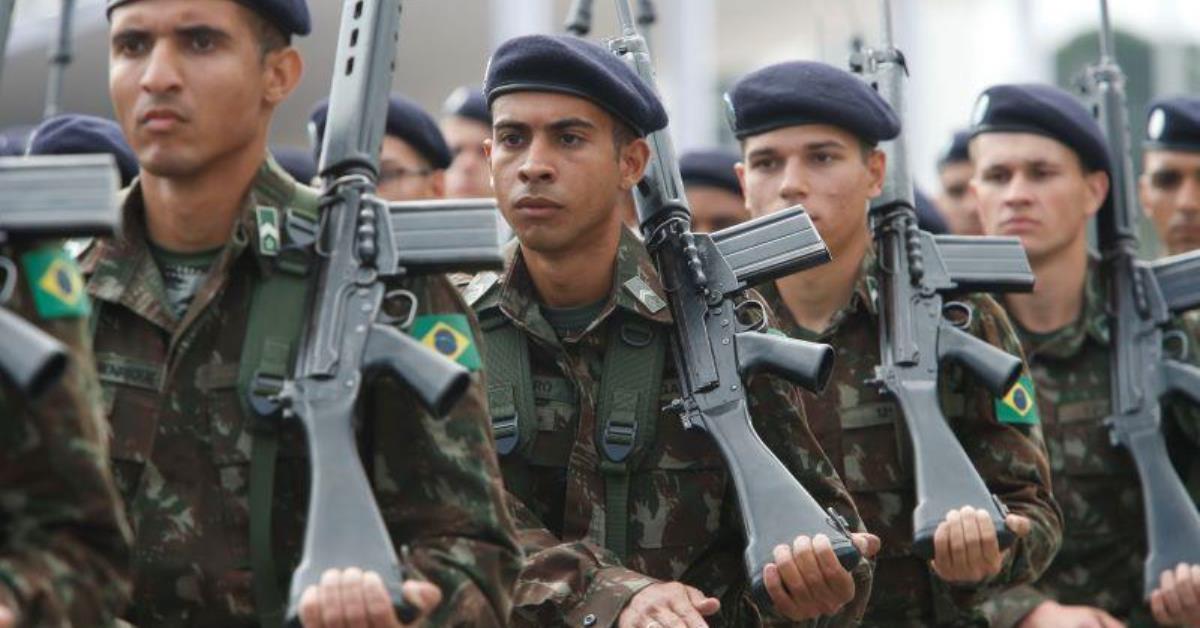 Saiba como vão ficar os salários dos militares após reajuste