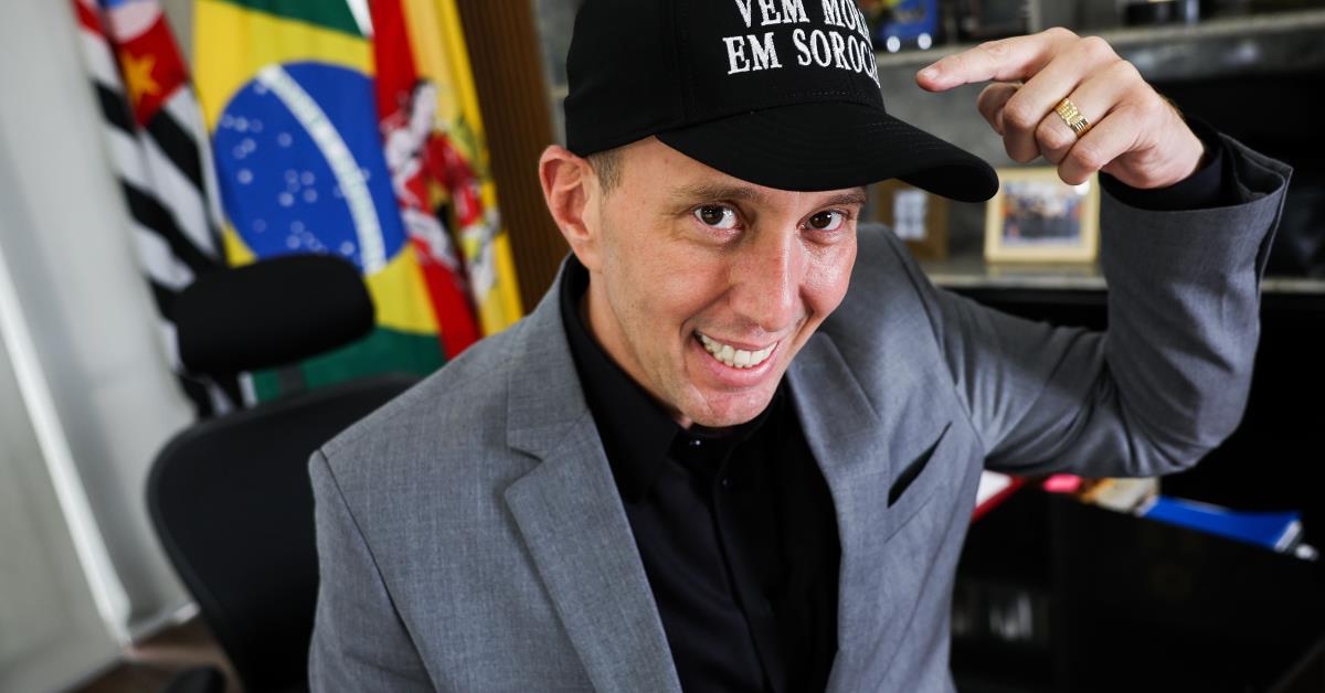 Alvo de operação, prefeito de Sorocaba ironiza PF: “Achou Pokémon”
