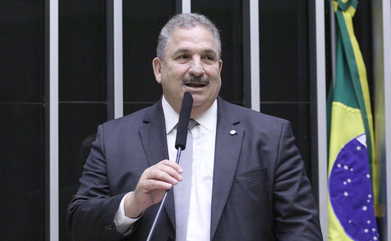 Relator Eriberto Medeiros destaca que proposta se alinha ao dever constitucional de garantir dignidade à pessoa idosa.