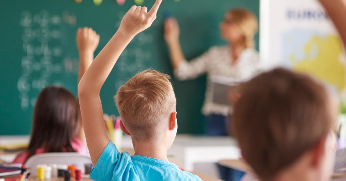 Câmara: Comissão aprova divulgação do direito à educação especial