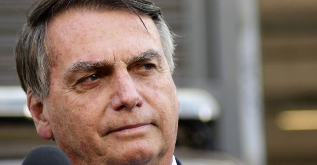 Cirurgia de Bolsonaro correu bem; não há previsão para saída da UTI