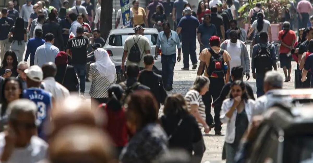 CNI reduz previsão de crescimento do PIB para 2,3% em 2025