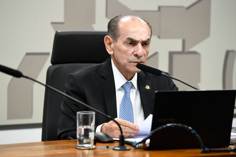 Senador Marcelo Castro (MDB-PI).