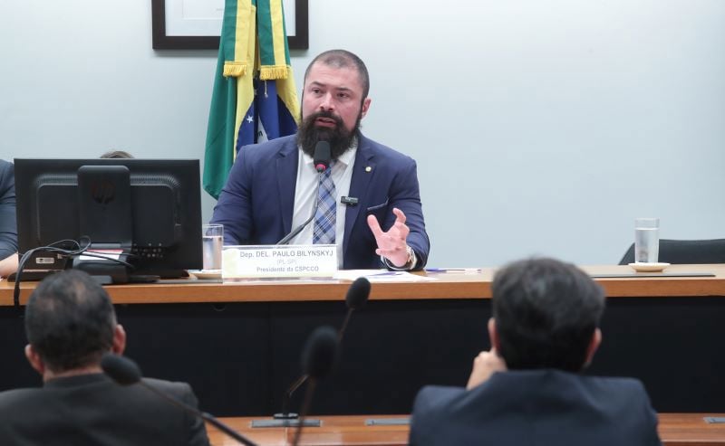 O deputado Delegado Paulo Bilynskyj (PL-SP), autor da proposta, também preside a Comissão de Segurança Pública na Câmara.