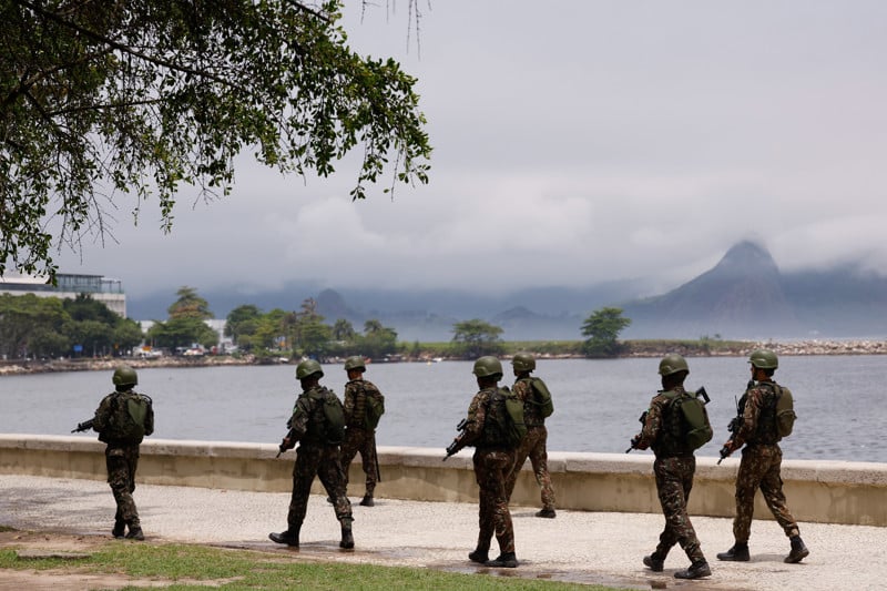 MP concedeu aumento aos militares.