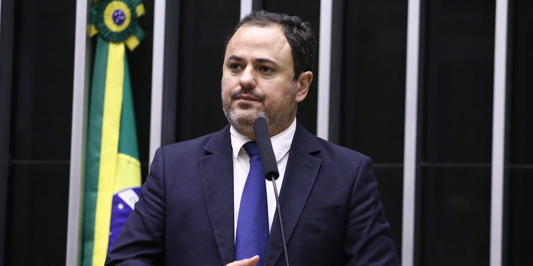 Em greve de fome, Glauber Braga perde 4kg em cinco dias