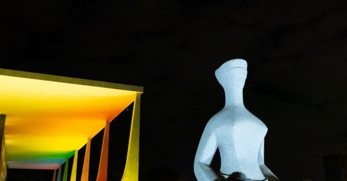 Entidades questionam no STF resolução do CFM sobre crianças trans