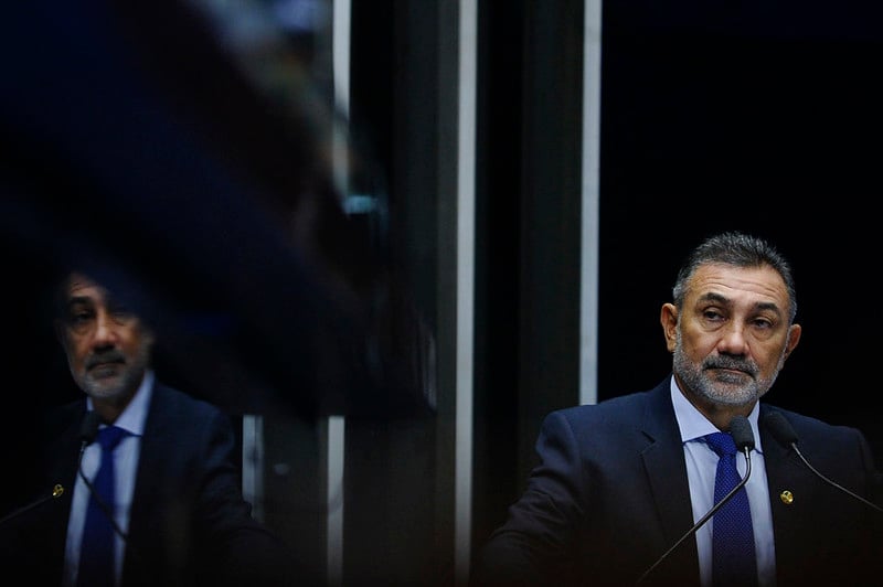 Telmário Mota alega inocência e perseguição política