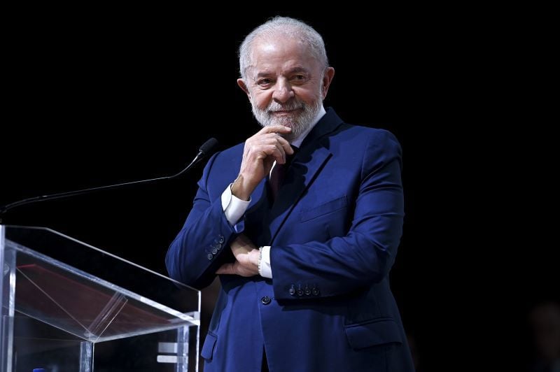 O presidente Lula na cerimônia que marca os dois anos de seu mandato.