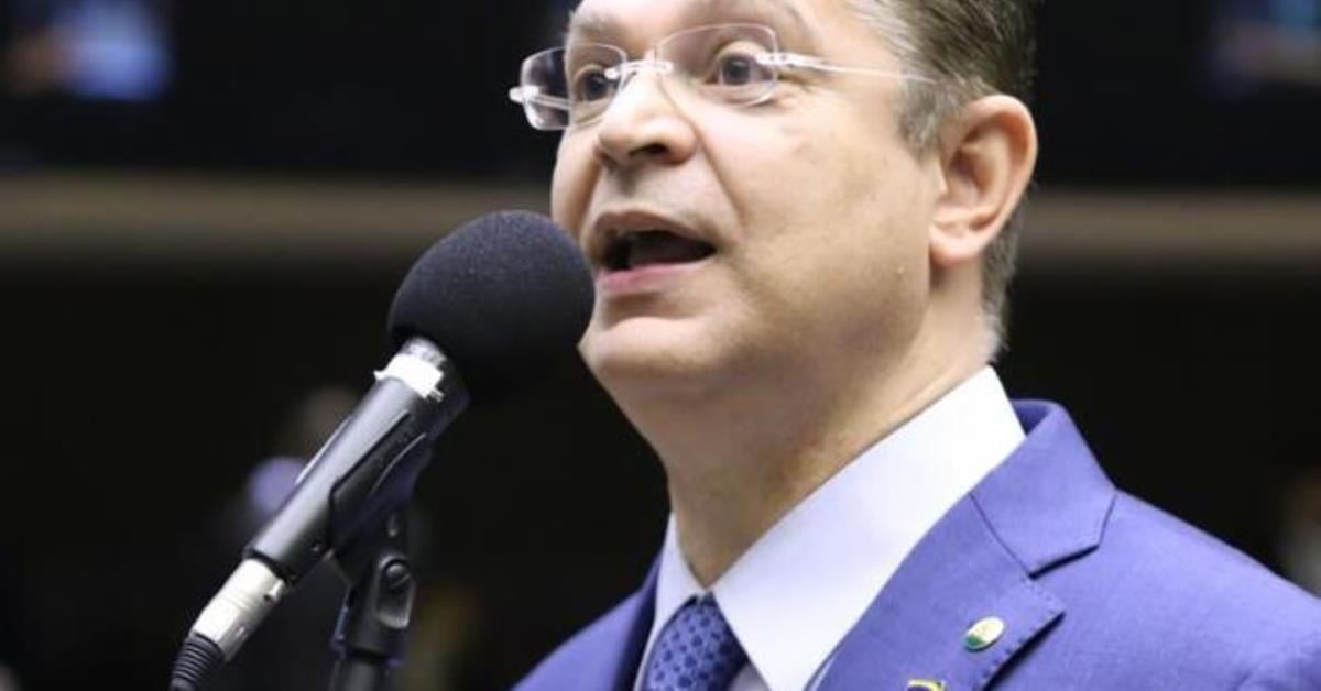 Líder do PL anuncia manifestação no dia 7 pela anistia