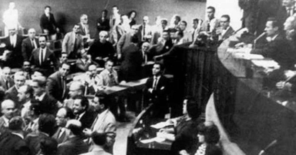 Madrugada do golpe: ouça a sessão que derrubou João Goulart em 64