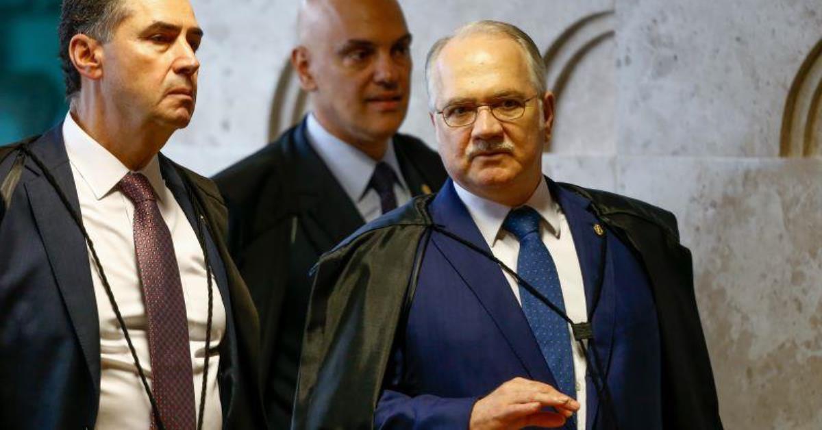 Moraes, Dino, Fachin e Barroso: STF tem 4 votos pela prisão de Collor