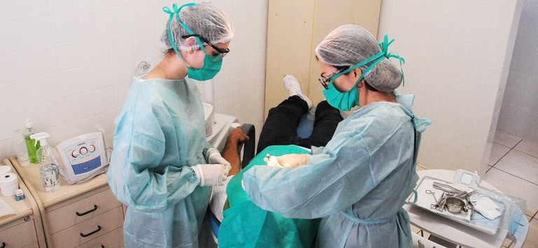 Municípios têm até 13 de abril para solicitar equipamentos odontológicos para unidades do SUS