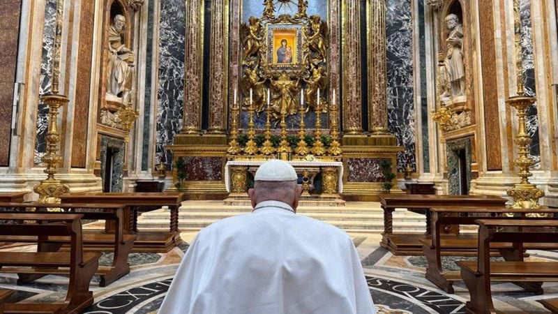 Papa Francisco fez orações, no último dia 12, na basílica onde será sepultado