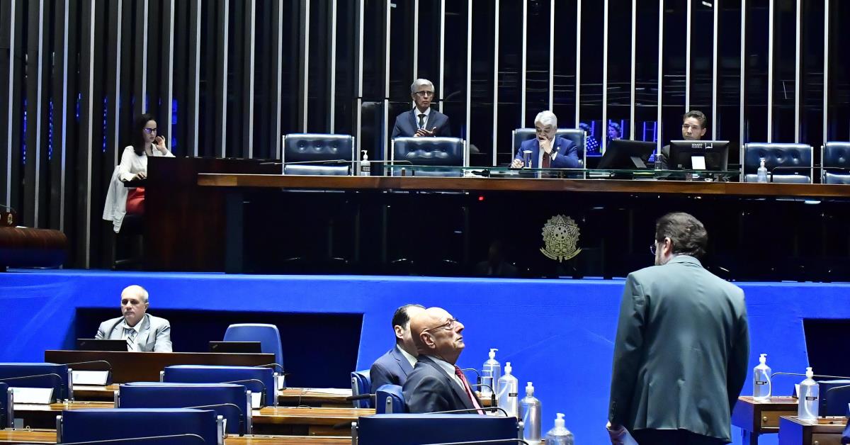 Participação popular no planejamento orçamentário é aprovada no Senado