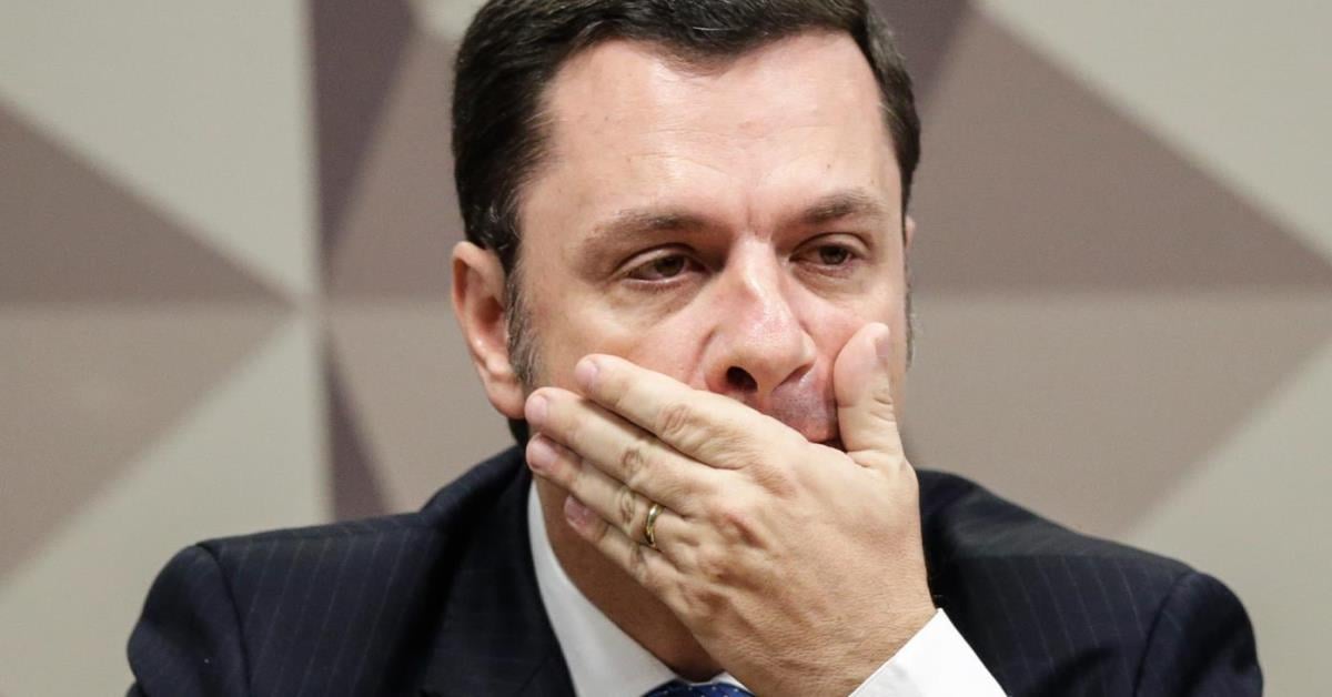 PF pede destruição de armas de Anderson Torres ao STF