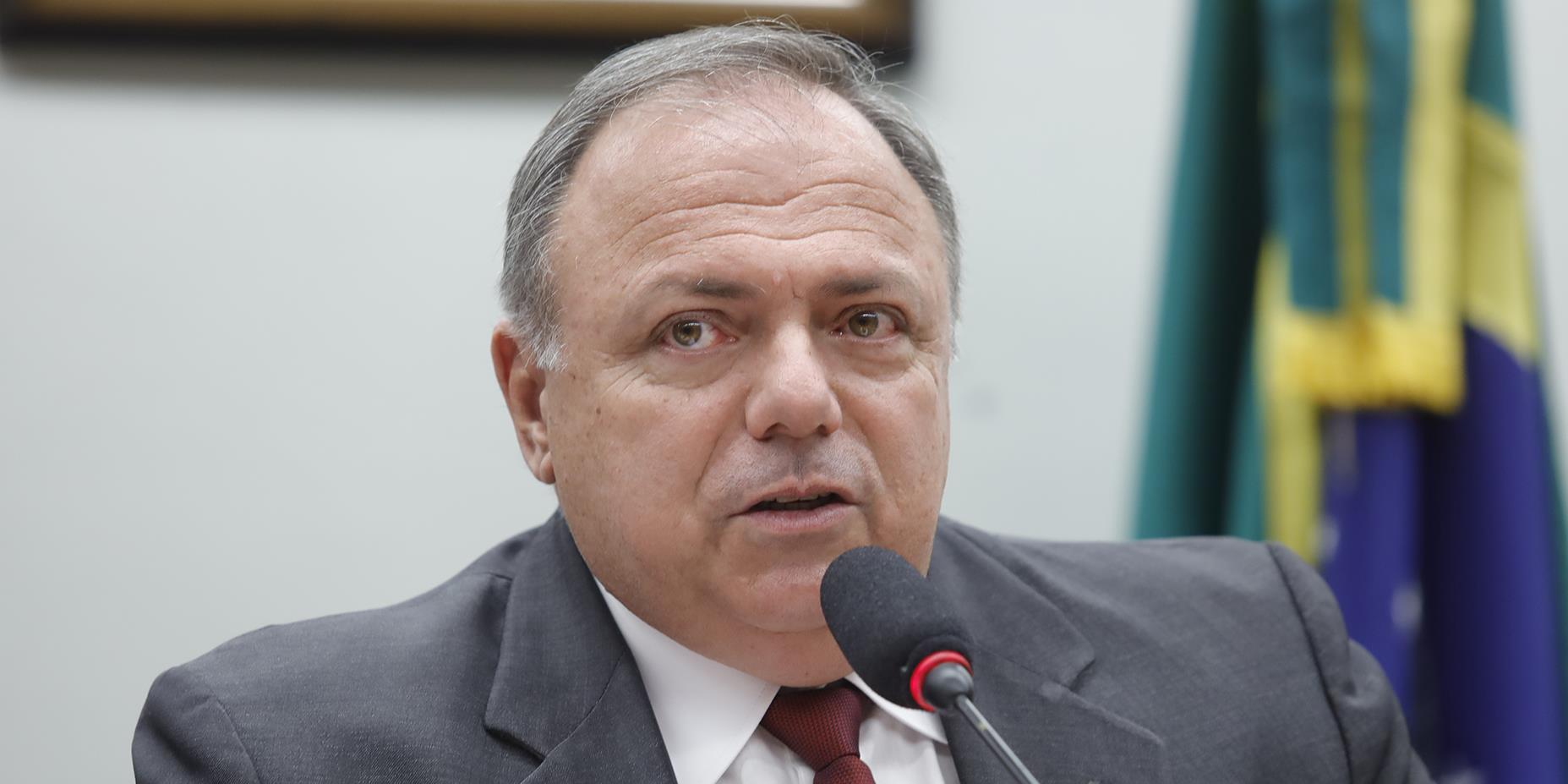 Projeto define antissemitismo e veda relativização do Holocausto