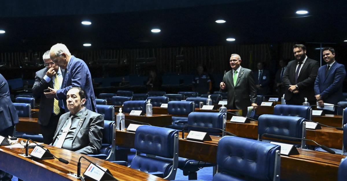 Senado debate PEC que inclui guardas no sistema de segurança