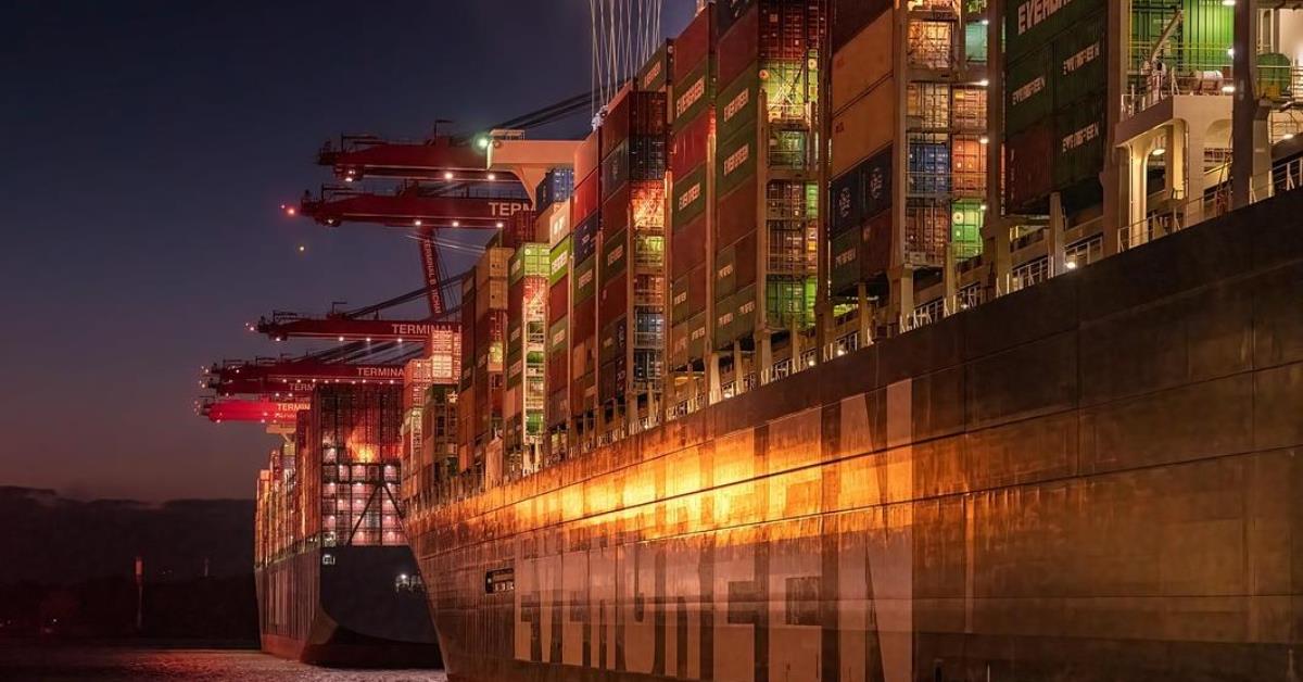 Tarifas de Trump desmontam ordem global, diz ex-ministro de FHC