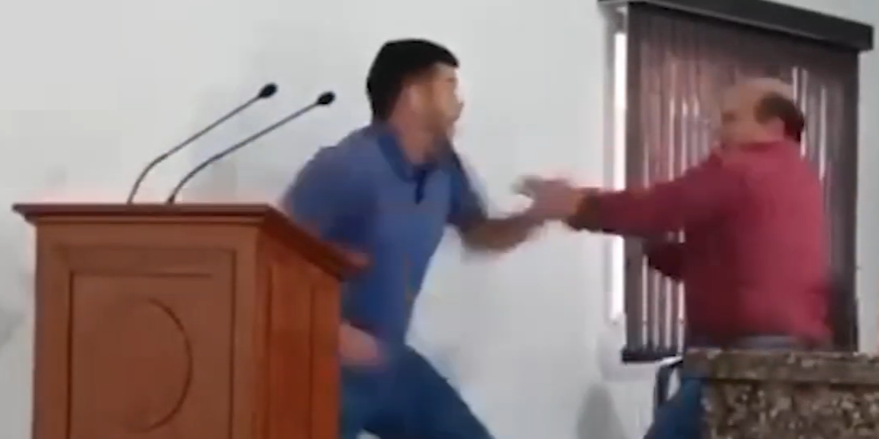 Vereadores trocam socos durante sessão em Figueirópolis D’Oeste (MT)