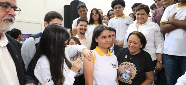 Zé Gotinha dá início à vacinação nas escolas do Rio Grande do Norte