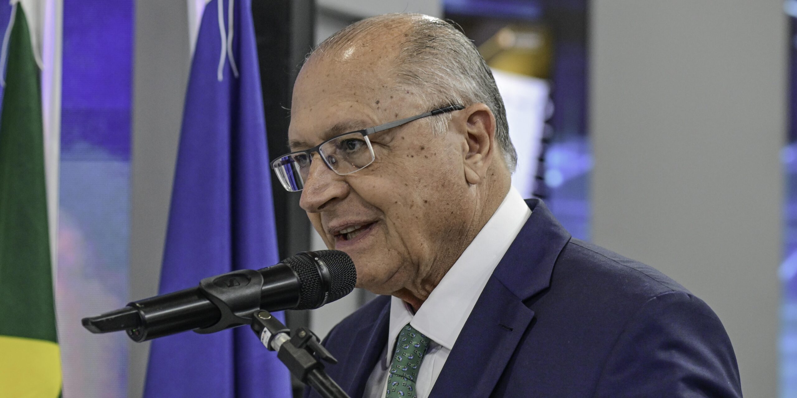 Alckmin lamenta fusão do PSDB com o Podemos: “não fico feliz”