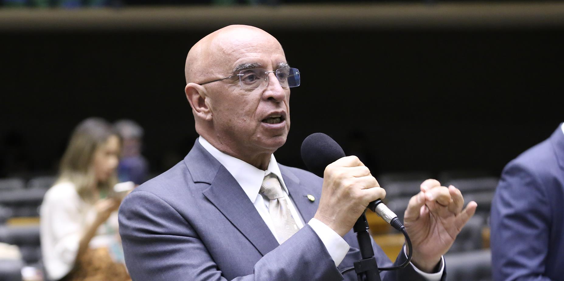 Após demissão de Lupi, Bancada do PDT na Câmara rompe com o governo