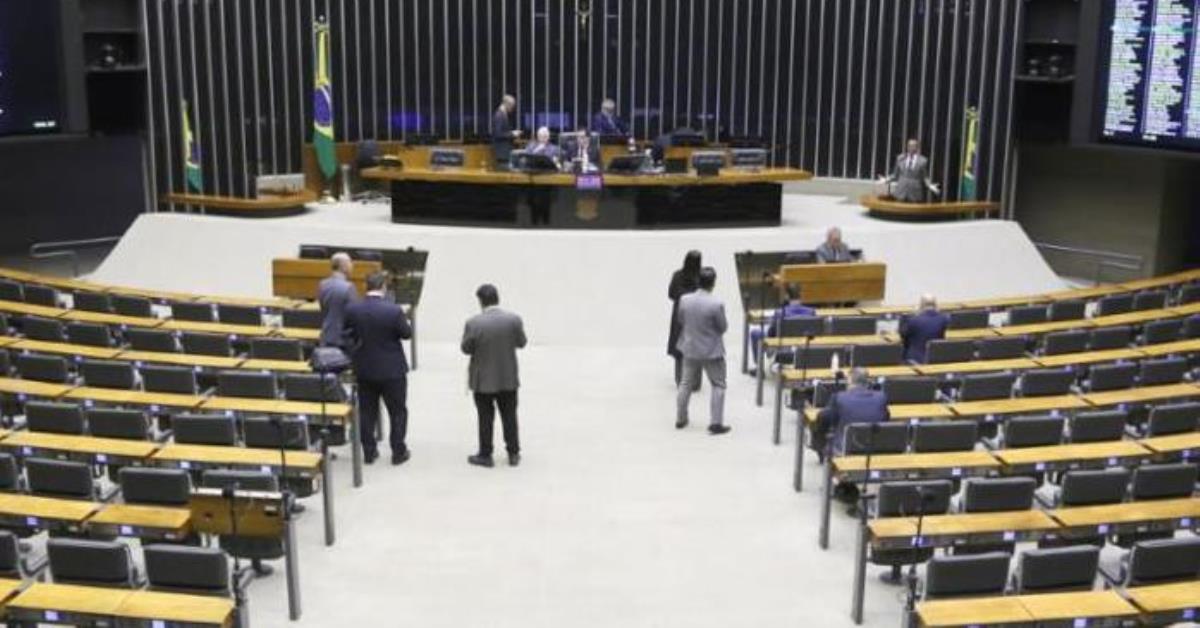 Após esforço, Câmara decreta recesso informal na semana que vem