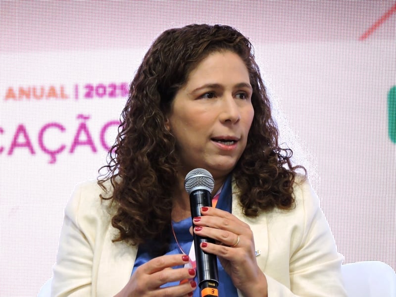 A ministra da Gestão, Esther Dweck