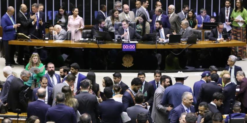 Câmara aprova campanha de uso consciente da tecnologia digital