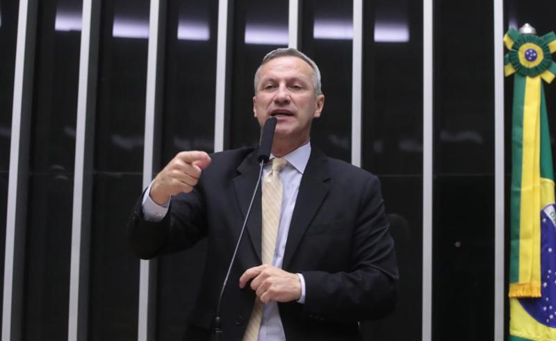 O deputado Sanderson (PL-RS) é o relator da proposta que aprova ações para enfrentamento ao crime