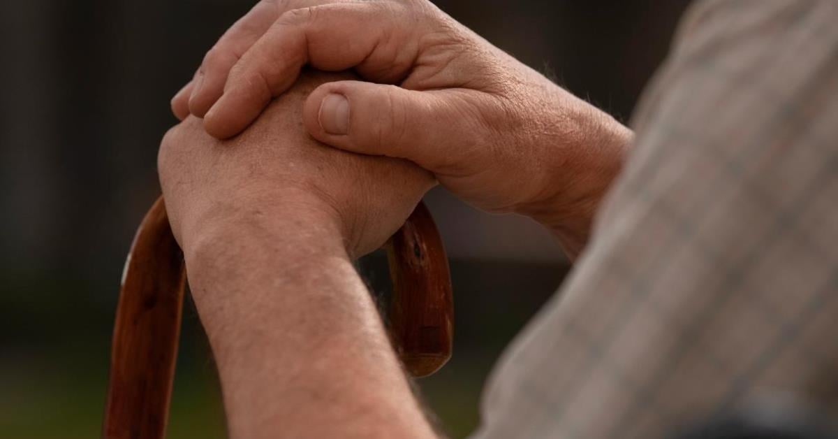 Câmara: CCJ aprova projeto para localização de idosos desaparecidos