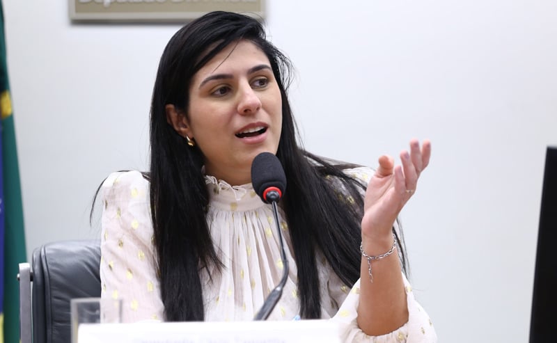 Chris Tonietto: suporte nutricional ajuda na recuperação dos pacientes.