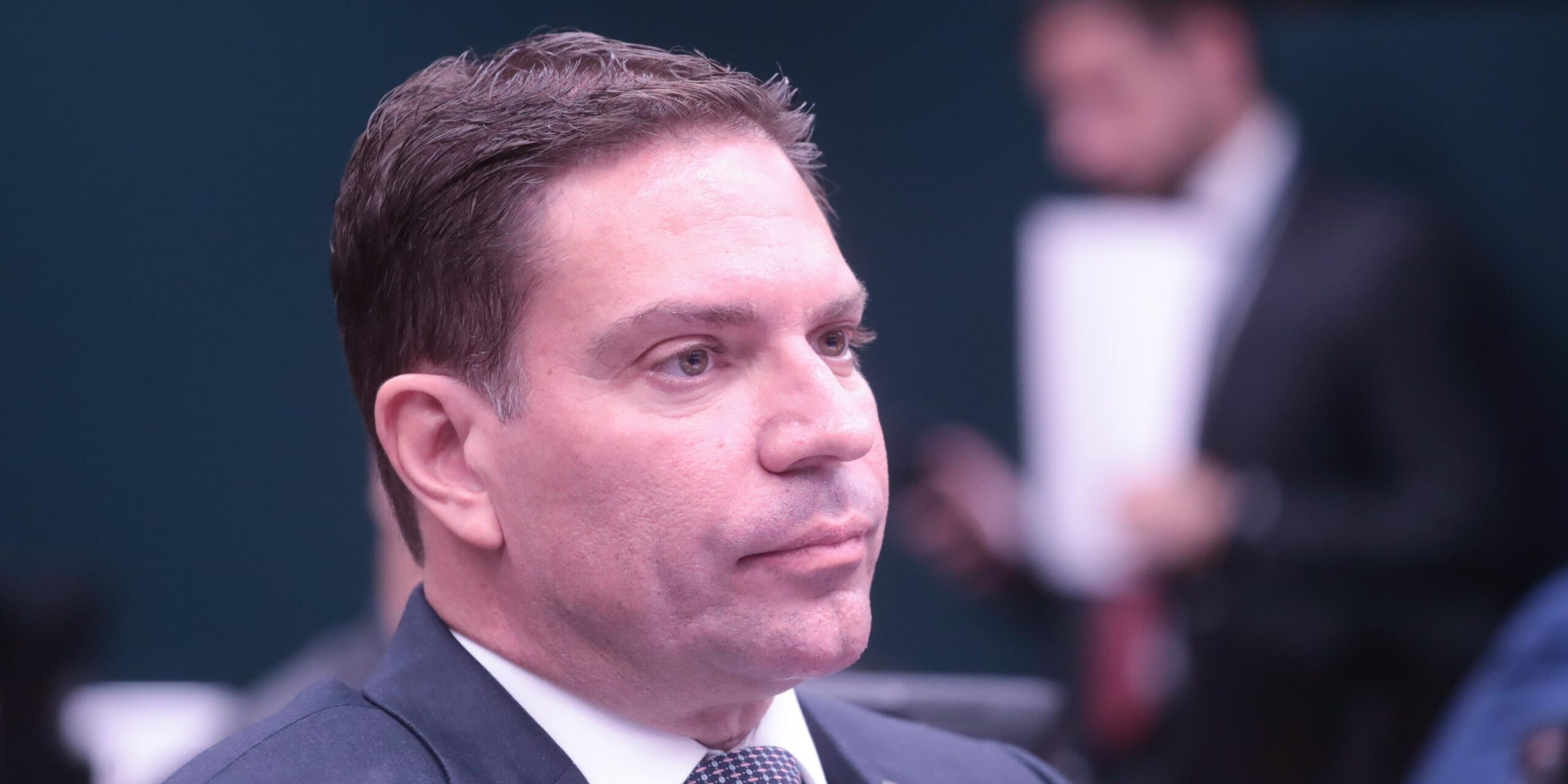 CCJ aprova sustação da ação penal contra Ramagem