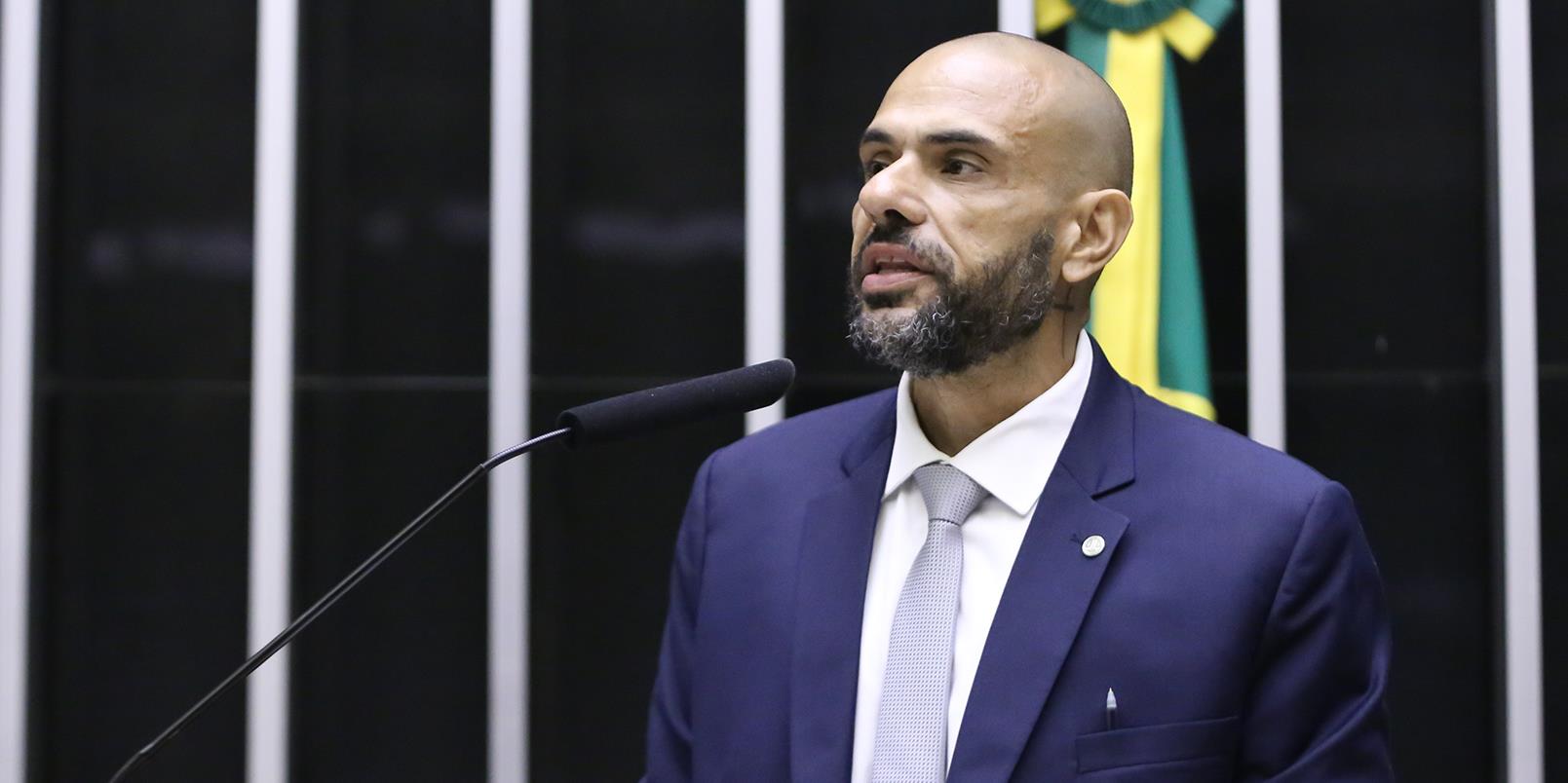 Comissão aprova demissão indenizada por sofrimento psicológico