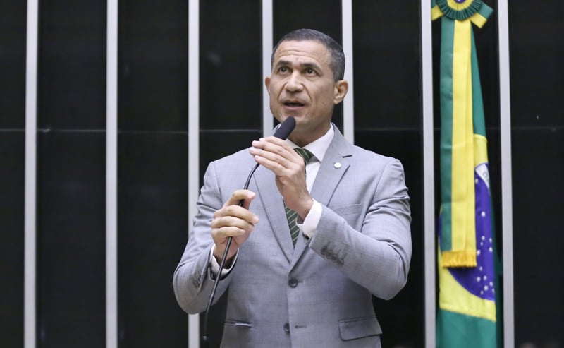 Coronel Assis recomendou a aprovação da proposta.
